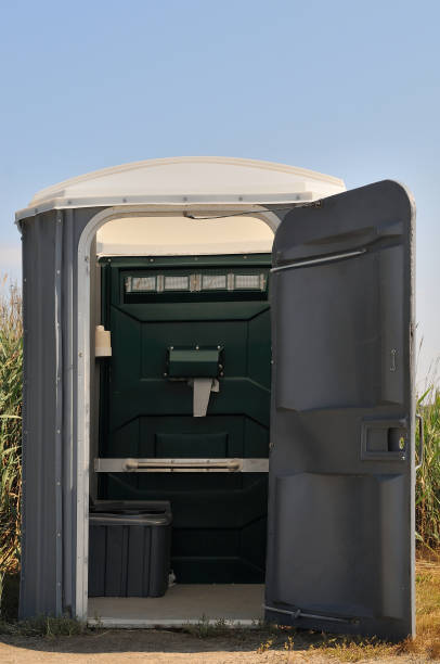Portable Toilet Options We Offer in Toro Canyon, CA